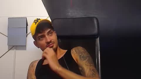 Snapshot of brandontatex chatting on 07-14-26, 05:45 BrandonTateX online show from 07-14-26, 05:45