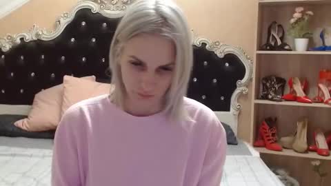 Snapshot of brandyweed chatting on 01-12-25, 06:49 brandyweed online show from 01-12-25, 06:49