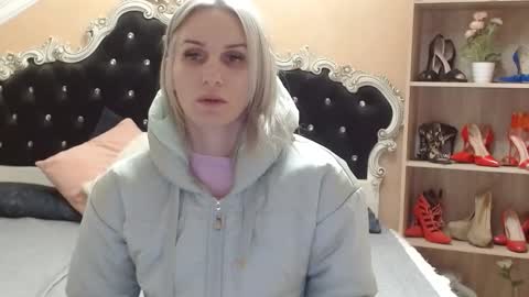 Snapshot of brandyweed chatting on 01-13-25, 06:27 brandyweed online show from 01-13-25, 06:27