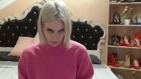 Snapshot of brandyweed chatting on 01-16-25, 06:25 brandyweed online show from 01-16-25, 06:25