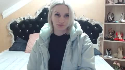 Snapshot of brandyweed chatting on 02-08-25, 06:43 brandyweed online show from 02-08-25, 06:43