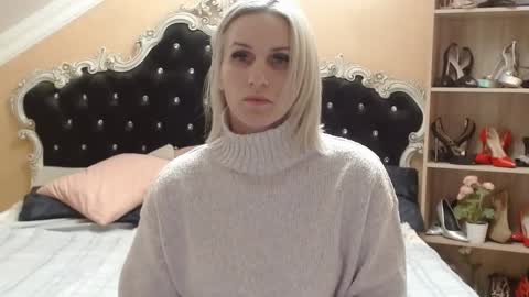 Snapshot of brandyweed chatting on 02-10-25, 06:31 brandyweed online show from 02-10-25, 06:31