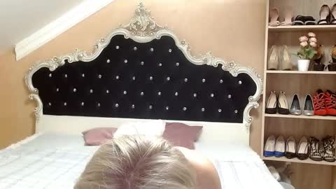 Snapshot of brandyweed chatting on 09-12-25, 06:13 brandyweed online show from 09-12-25, 06:13