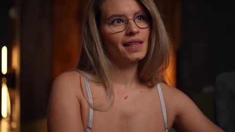 Alex online show from 02-15-25, 04:58