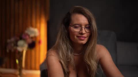 Alex online show from 10-07-25, 04:31