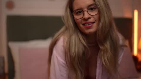 Alex online show from 03-18-26, 04:48