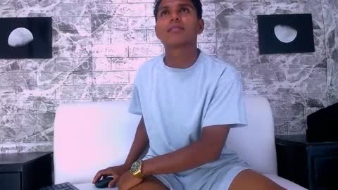 bratt_wolft_ online show from 12-19-25, 06:37