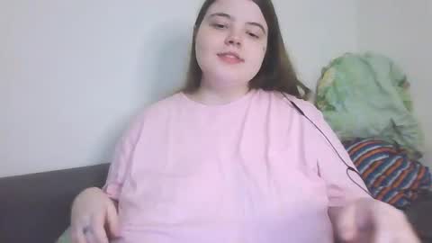 Snapshot of brattyprincess_emma chatting on 10-05-25, 05:22 Emma online show from 10-05-25, 05:22