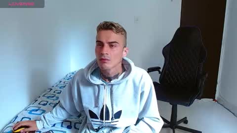 Bray Hotboy online show from 10-12-25, 03:44