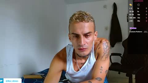 Snapshot of bray_hotboy chatting on 06-07-26, 04:33 Bray Hotboy online show from 06-07-26, 04:33