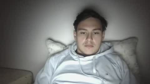 brazilboy2026 online show from 11-27-25, 08:33