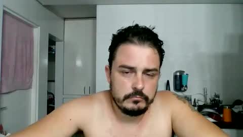 Snapshot of brazilian_boyz_cute chatting on 01-12-26, 04:07 TechMartins online show from 01-12-26, 04:07