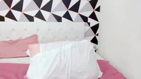 Alice online show from 12-15-24, 02:08