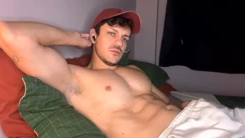 Snapshot of braziliangoodboy chatting on 05-13-26, 03:04 braziliangoodboy online show from 05-13-26, 03:04
