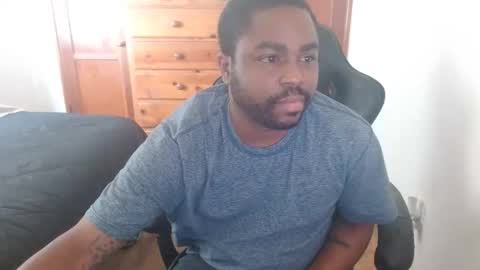 Breadw1nnah online show from 10-26-25, 09:31