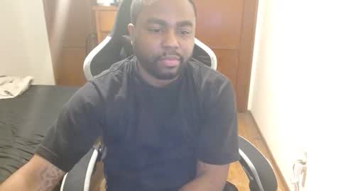 Breadw1nnah online show from 12-05-25, 05:27