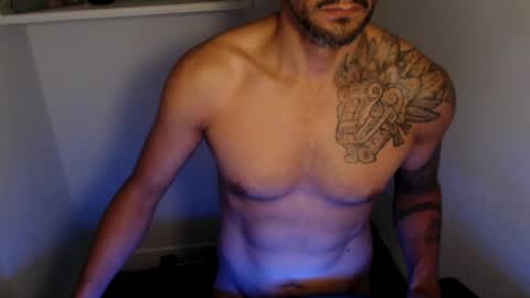 Snapshot of break_dusk chatting on 10-04-25, 05:27 break_dusk online show from 10-04-25, 05:27