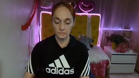 Snapshot of breeterner chatting on 03-02-25, 10:27 breeterner online show from 03-02-25, 10:27