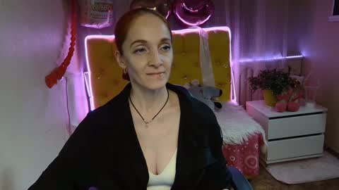 Snapshot of breeterner chatting on 03-03-25, 11:46 breeterner online show from 03-03-25, 11:46