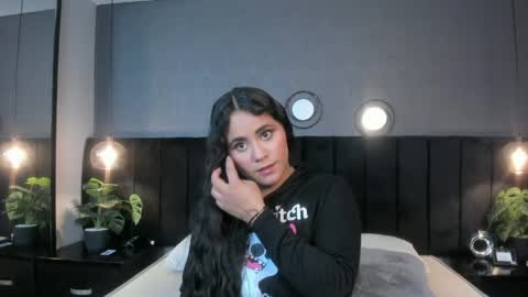   online show from 05-26-26, 03:13