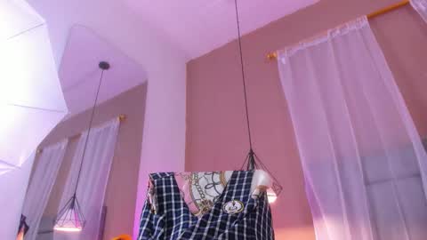 Snapshot of brenda_lott chatting on 12-14-25, 12:05 Brenda online show from 12-14-25, 12:05