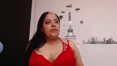 Snapshot of brenda_maz chatting on 01-18-25, 11:54 Brenda  online show from 01-18-25, 11:54