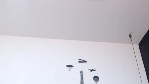 Snapshot of brenda_maz chatting on 03-05-25, 03:29 Brenda  online show from 03-05-25, 03:29