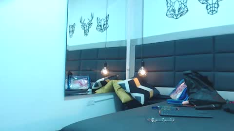 BRENDA VELASQUEZ online show from 01-24-25, 03:22