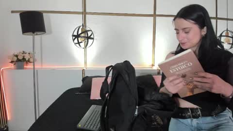 MeganBeaked online show from 09-25-25, 11:36