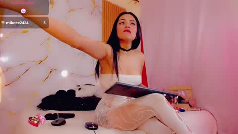 brendasquirtx online show from 02-13-25, 05:54