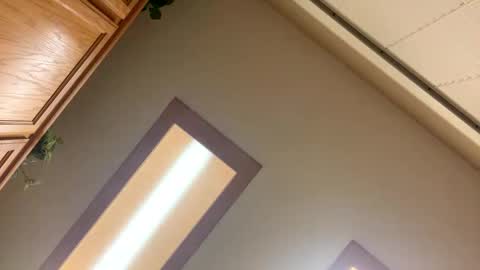 brian_bmw7 online show from 12-30-24, 09:59