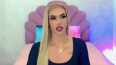 BRIANA online show from 02-09-25, 01:55