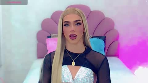 BRIANA online show from 02-17-25, 05:14