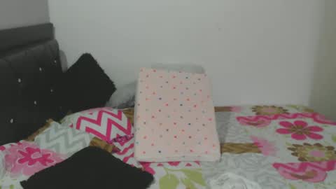 Snapshot of brianabarnes chatting on 03-12-25, 02:45 brianabarnes online show from 03-12-25, 02:45