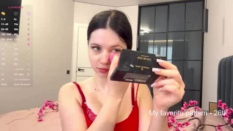 I am Valery ntmu Lets hit 10 Thumbs Up together We are almost done online show from 03-29-26, 06:13