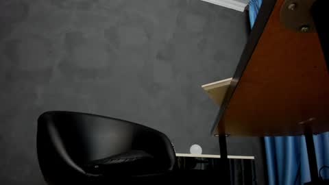 Brian online show from 02-06-25, 06:51