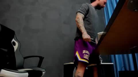 Brian online show from 03-09-25, 10:08