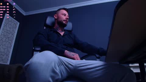 Brian online show from 09-25-25, 06:06