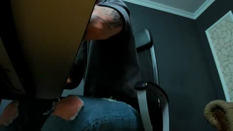 Brian online show from 04-01-26, 04:57