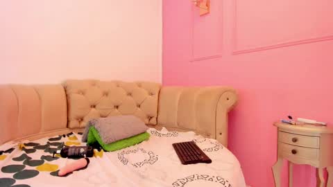 Brianna  online show from 01-05-25, 06:24