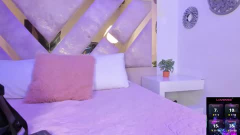 Snapshot of briannahill_ chatting on 10-13-25, 11:54 Brianna online show from 10-13-25, 11:54