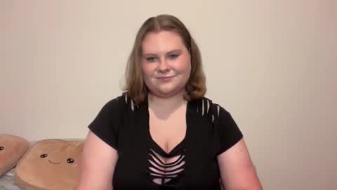 Snapshot of briannakiss21 chatting on 11-02-25, 07:16 Brianna online show from 11-02-25, 07:16