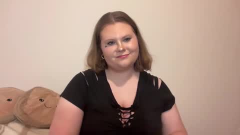 Snapshot of briannakiss21 chatting on 11-09-25, 08:18 Brianna online show from 11-09-25, 08:18