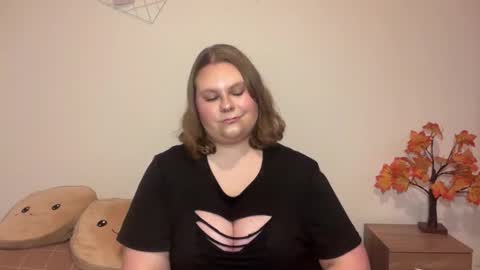 Snapshot of briannakiss21 chatting on 11-22-25, 08:02 Brianna online show from 11-22-25, 08:02