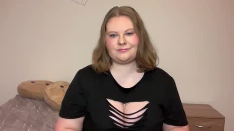 Snapshot of briannakiss21 chatting on 12-18-25, 07:14 Brianna online show from 12-18-25, 07:14