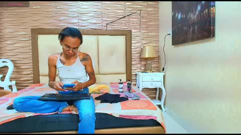 BRIANROSS online show from 02-25-26, 01:37