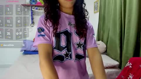 Snapshot of briar_05 chatting on 11-14-25, 02:32 Briar online show from 11-14-25, 02:32