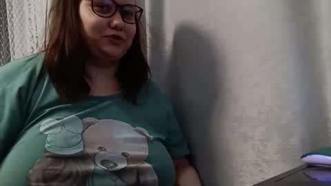 Snapshot of bridget_julianne chatting on 02-25-25, 08:09 Bridget Julianne online show from 02-25-25, 08:09