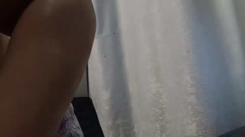 Snapshot of bridget_julianne chatting on 02-27-25, 03:59 Bridget Julianne online show from 02-27-25, 03:59