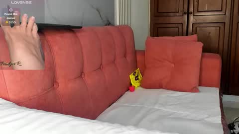    online show from 10-31-25, 11:44